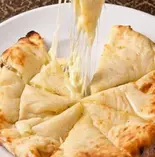 ハニーチーズナン Honey Cheese Naan（【本場インド風のカレー】アジア屋台 チャオパリバール 赤坂）