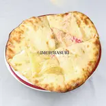 ココナッツチーズナン/Coconut Cheese Nan（BASURI NEPALI ＆ INDIAN RESTAURANT）