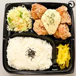 チキン南蛮弁当【もも2個・むね2個】(とり膳 やまのうち店)