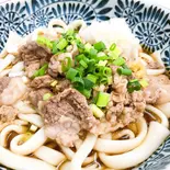 牛肉うどん（惣菜なかむら）