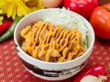 とろ～りチーズ唐揚げ丼（贅沢極み唐揚げ あご家）
