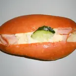 ふんわり玉子とハムのロールサンド【menu限定】（サンドウィッチの店 六甲マル井パン）