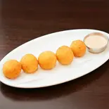 フインチーズコーンボール Cheese Corn Ball（Satkar）
