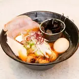 宍道湖しじみラーメン 醤油（山陰魚介中華まぜそば専門店 さかゑや）