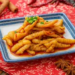 煮込み鶏手羽先の先端(翅尖)（麻友記・川味）