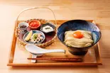 濃厚満月たまごのタマゴかけ麺 "極"  +銀しゃりセット（おダシと銀しゃり 中華そば二兎）