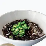 唐辛子ジャージャー麺 Chilli "Ja-ja-men" Noodles(肉&麺)