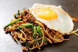 台湾風旨辛焼きそば(鉄板家GREEN ROOM)