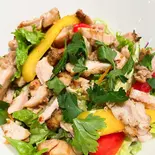 やみつきスパイシーチキンのサラダ SPICY CHICKEN SALAD(SOLEIL)