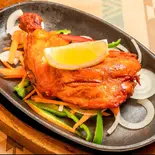 タンドリーチキン(1P) Tandoori Chicken (1Pieces)（インド・ネパールレストラン ラクシミ）