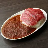 厳選国産牛・上カルビカレー（焼肉店が本気出した肉カレー）