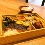 雪若丸と銀シャケの塩焼き弁当（魚座商店-炉端の魚座-）