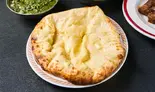 チーズナン / Cheese Naan(NEW ASIAN DINING NAATA)