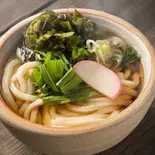 わかめ温うどん hot udon with seaweed（うどん幸波）