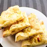 ガーリックナン/garlic nan（インドネパール料理 ビニタ）