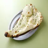 ガーリックナン Garlic Naan（Buddha Kitchen Osaka）