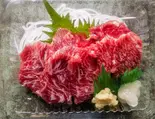 霜降り馬刺し（音色すし 本店）