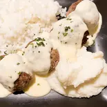 スウェーデン風ソースのミートボール BEEF MEATBALL SWEDISH CREAM SAUCE(SOLEIL)