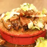 名物！味噌もつ煮込み（大門 ブタマミレ）