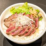 特選和牛赤身丼(1日10食限定)（焼肉酒場 叶 本店）