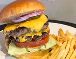 リバティーダブルダブル Liberty Double Burger（DINER ＆ BAR LIBERTY）