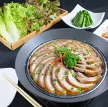 王の豚足(大)（ハヌリ中目黒店）