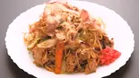 屋台風焼きそばセットB(焼きそば＆揚げ物＆ドリンク )（揚げるんです！）