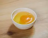 生卵(炭火しゃぶしゃぶ 高嶺の豚)
