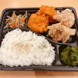 激辛＆塩唐揚げ弁当 各2個（元祖からあげ.いいとこ鶏 池袋東口店）