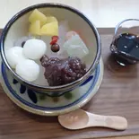 白玉あんみつ（デリ＆カフェ桃の実）