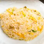 チャーハン(鶏白湯ラーメン らくらく亭)