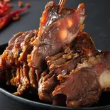 五香醬牛肉/スパイシーな醤油付けの牛肉 120g（好美味 麻辣湯 御徒町本店）