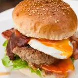 BBB Standard スタンダード（BigBunsBurger(茶飯屋 イブリット)）