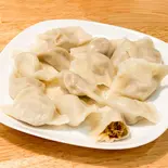 手作り豚肉ネギ水餃子(手工豬肉大葱水饺)（劉媽媽食堂）