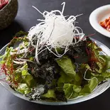 たっぷり海苔のチョレギサラダ Choregi Salad（焼肉チョモランマ 武蔵小杉店）