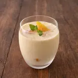 マンゴーラッシー Mango lassi(【アジアンスパイスカレー専門店】 SURYA スーリヤ)