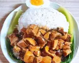 台湾ルーローハン【台湾卤肉饭】(中華料理 聚楽園)