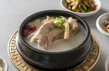 参鶏湯(サムゲタン)(韓国家庭料理ハンヤン)
