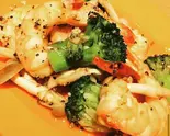 エビのブラックペッパー炒め Black pepper prawn（マレーシア屋台料理 ちりばり 五反田本店）
