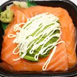サーモンアボカド(ドン丼丸)