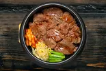 【大人気赤身肉!】熟成牛ハラミ丼 (Aged Beef Halami Bowl )(溶岩焼きビビンパ専門店「ファルファサン」 経堂1丁目)