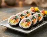 韓国風やみつきキンパ(のり巻き)（【サムギョプサル＆韓国弁当専門店】チョデ新井薬師前店）