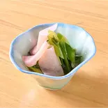 生ハムと九条ネギのお浸し（牛かつと和酒バル koda）