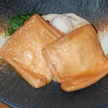 きつねぶっかけうどん(温 冷)（おうどん処たべよし）