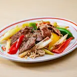 牛肉とネギの黒胡椒炒め(洋洋冰室 吉祥寺店)