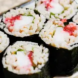長芋うめしそ巻き Chinese Yam Wrapped in Plum Shiso(そば居酒屋るちん)