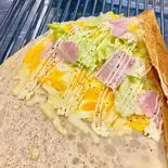 ベーコンチーズたまごサラダ（クレープ喫茶レピドプテラ）