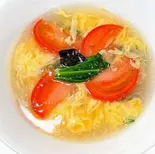 トマトと卵の中華スープ(牛骨ラーメン不二家)