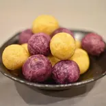揚げQQボール(炸紫金薯、黄金薯)(屯舍 麻辣湯)