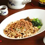 ②本場成都の汁なし担担麺(太麺) Authentic Chengdu Szechuan Noodles without Soup (Thick Noodles)(雲林坊 秋葉原店)
